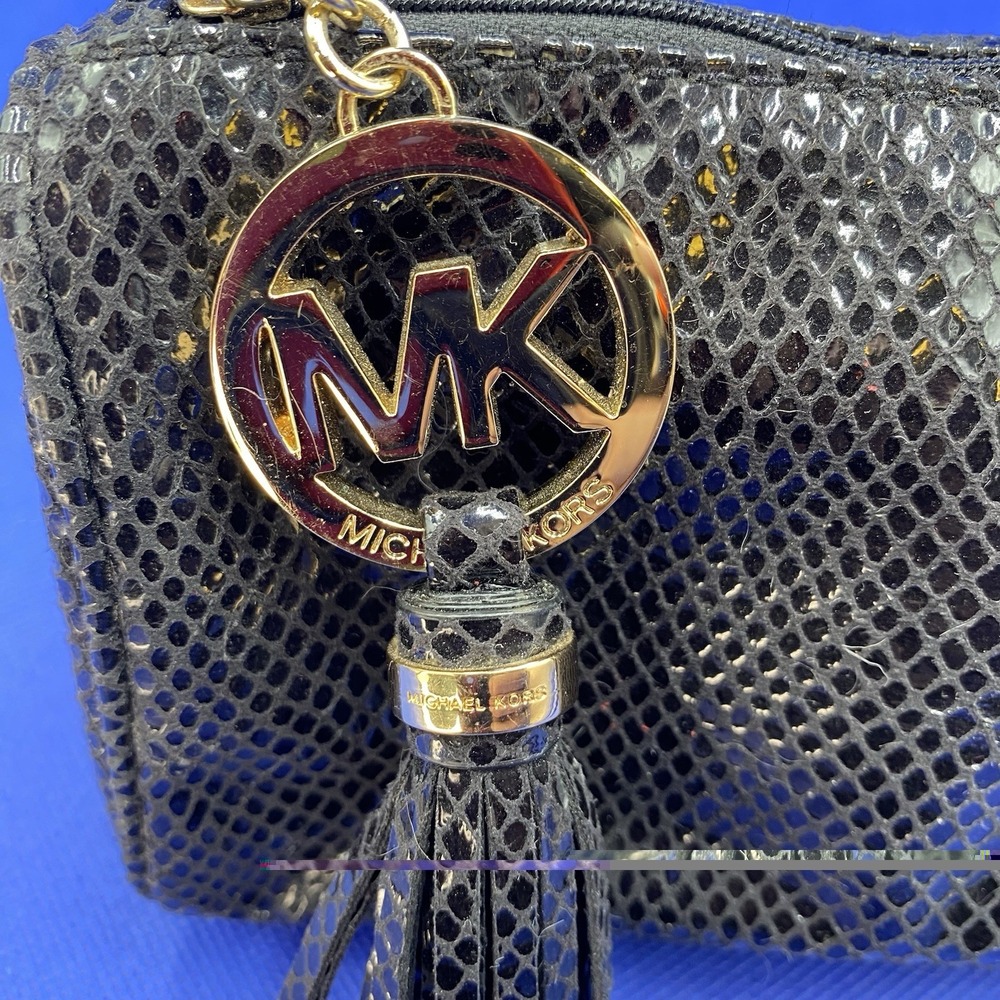 MICHAEL KORS Black Snake Skin Faux Leather Makeup/Cosmetic Bag - Picture 4 of 6